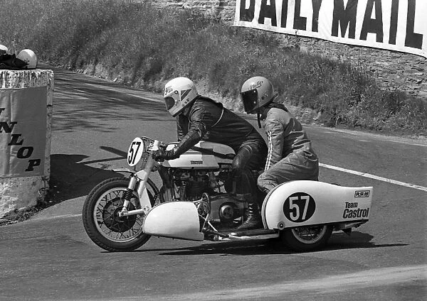 Neil Southerland & Philip Matthews (Triton) 1973 500 Sidecar TT