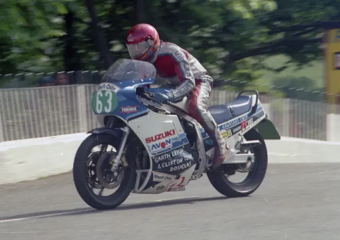 Framed Print : Neil Stothert (Suzuki) 1987 Production B TT