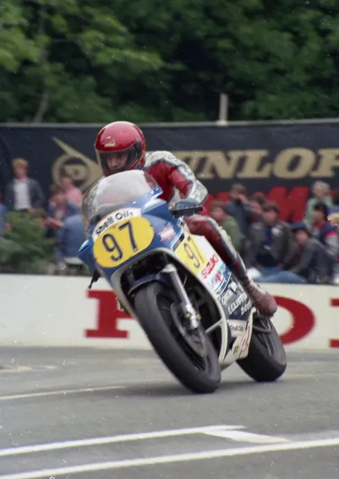 Framed Print : Neil Stothert (Suzuki) 1987 Senior TT Framed Print : Neil Stothert (Suzuki) 1987 Senior TT