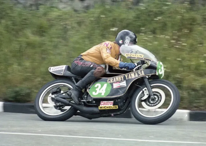 Framed Print : Neil Tuxworth (Granby Yamaha) 1978 Junior TT Framed Print : Neil Tuxworth (Granby Yamaha) 1978 Junior TT