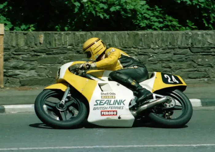 Framed Print : Neil Tuxworth (Yamaha) 1986 Formula 2 TT Framed Print : Neil Tuxworth (Yamaha) 1986 Formula 2 TT