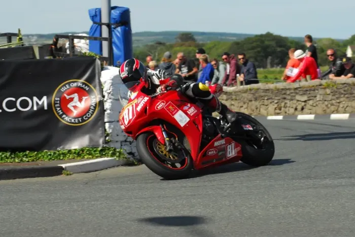 Framed Print : Neil Watson (Honda) 2015 Southern 100 Framed Print : Neil Watson (Honda) 2015 Southern 100
