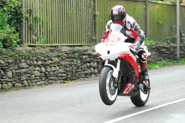 Framed Print : Neil Watson (Yamaha) 2015 Newcomers Manx Grand Prix Framed Print : Neil Watson (Yamaha) 2015 Newcomers Manx Grand Prix