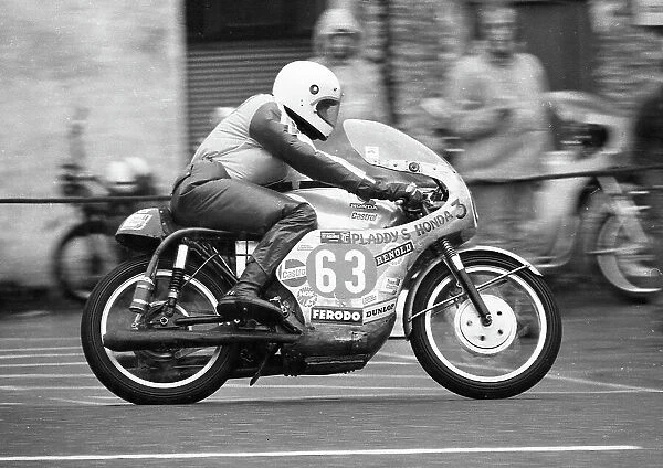 Nev Watts Pladdys Honda 3 1977 Junior 250 TT