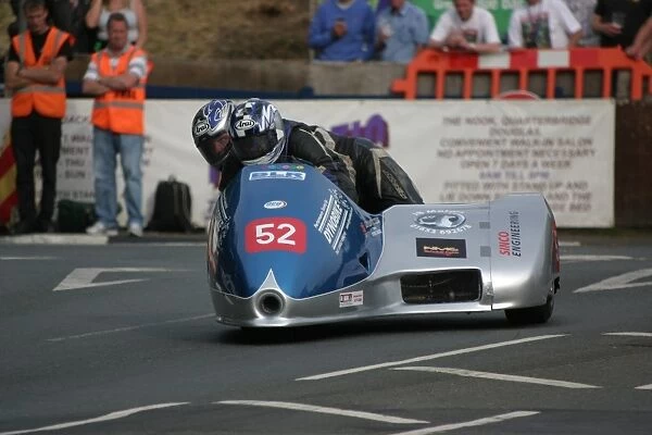 Nicholas Dukes & William Moralee (BLR) 2010 Sidecar A TT