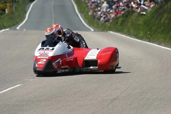 Nick Crowe & Dan Sayle (Honda) 2007 Sidecar TT