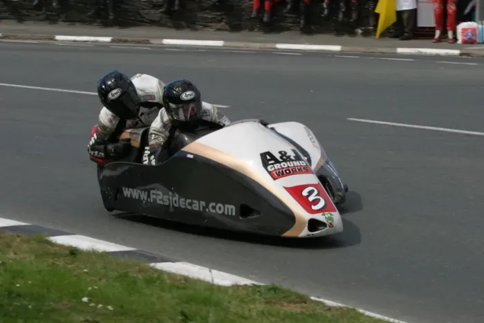 Framed Print : Nick Crowe & Darren Hope (DMR Honda) 2004 Sidecar TT Framed Print : Nick Crowe & Darren Hope (DMR Honda) 2004 Sidecar TT