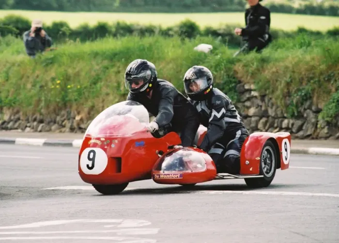 Framed Print : Nick Cutmore & Nancy Thomas (Windle Vincent) 1994 Pre-TT Classic Framed Print : Nick Cutmore & Nancy Thomas (Windle Vincent) 1994 Pre-TT Classic