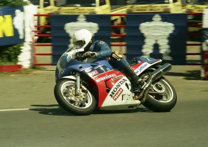 Framed Print : Nick Jefferies (Honda) at Ballacraine; 1988 Production B TT Framed Print : Nick Jefferies (Honda) at Ballacraine; 1988 Production B TT