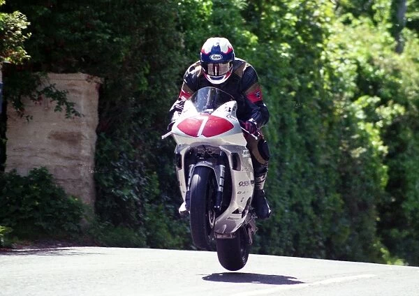 Nick Jefferies (Triumph) 2002 Production 1000 TT