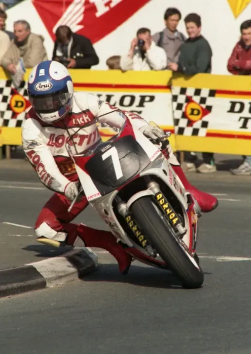 Framed Print : Nick Jefferies (Yamaha) 1990 Supersport 400 TT Framed Print : Nick Jefferies (Yamaha) 1990 Supersport 400 TT