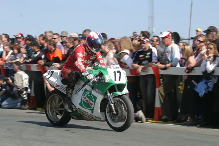 Framed Print : Nick Jeffries (Honda) 2007 TT Parade Lap Framed Print : Nick Jeffries (Honda) 2007 TT Parade Lap