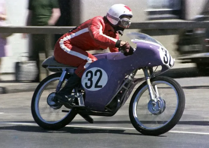 Framed Print : Nick Mayo (Heldun Hawk) 1968 50cc TT Framed Print : Nick Mayo (Heldun Hawk) 1968 50cc TT