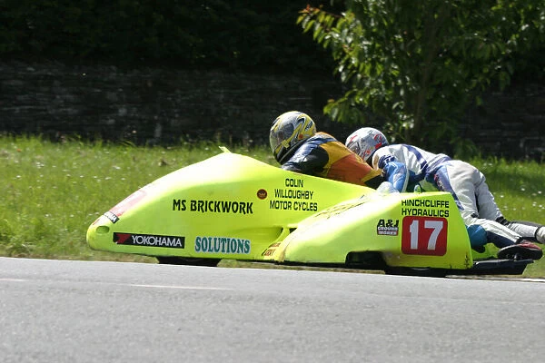 Nigel Connole & Philip Bridge (Shelbourne Honda) 2005 Sidecar TT