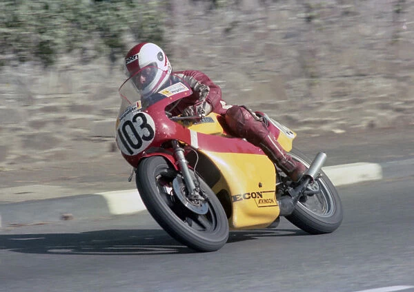 Nigel Hutchinson (Yamaha) 1982 Senior Manx Grand Prix