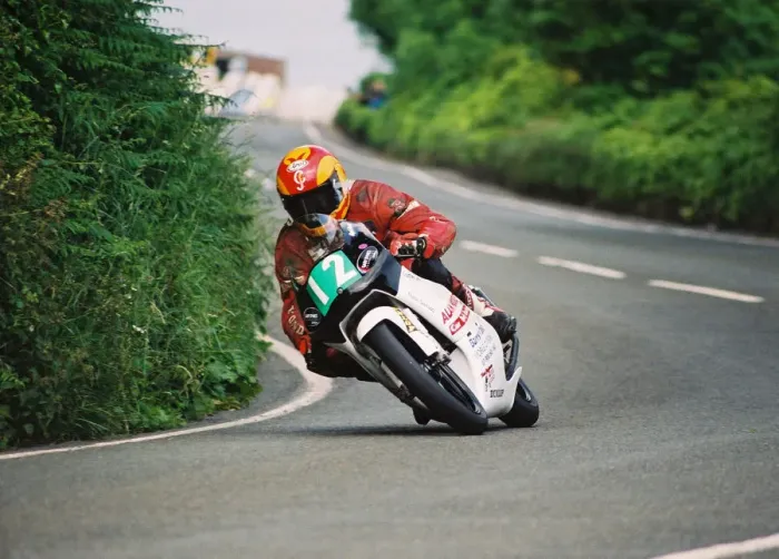 Framed Print : Nigel Moore (Honda) 2004 Ultra Lightweight 125 TT Framed Print : Nigel Moore (Honda) 2004 Ultra Lightweight 125 TT