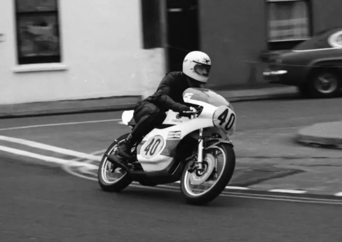 Framed Print : Nigel Rigg (Yamaha) 1977 Classic TT Framed Print : Nigel Rigg (Yamaha) 1977 Classic TT