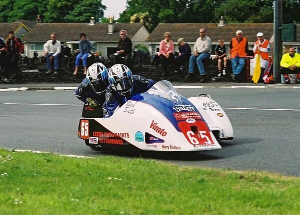 Nigel Smith & Chris Lake (Ireson Kawasaki) 2004 Sidecar TT