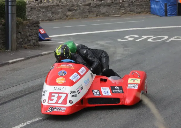 Framed Print : Nigel Smith & Chris McGahan (Bellas Honda) 2018 Southern 100 Framed Print : Nigel Smith & Chris McGahan (Bellas Honda) 2018 Southern 100