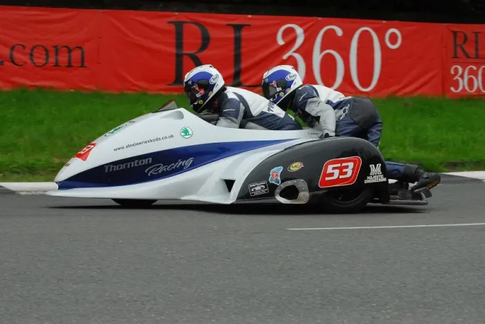 Framed Print : Nigel Smith & Chris McGahan (Suzuki LCR) 2016 Sidecar A TT Framed Print : Nigel Smith & Chris McGahan (Suzuki LCR) 2016 Sidecar A TT