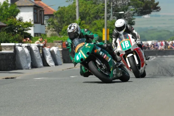 Framed Print : Niklas Pfeiffer (Kawasaki) and Callum Laidlaw (Suzuki) 2013 Southern 100 Framed Print : Niklas Pfeiffer (Kawasaki) and Callum Laidlaw (Suzuki) 2013 Southern 100