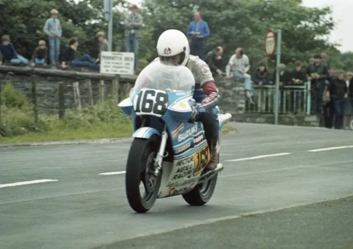 Framed Print : Norman Brown (Suzuki) 1982 Southern 100 Framed Print : Norman Brown (Suzuki) 1982 Southern 100