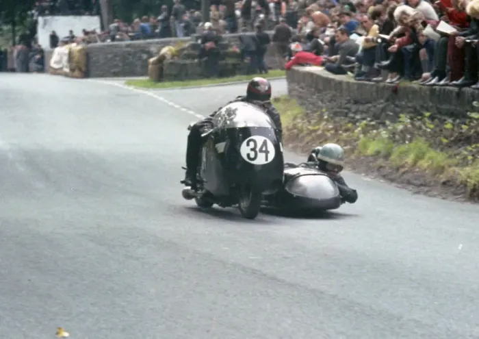 Framed Print : Norman Huntingford & Ray Lindsay (Matchless) 1965 Sidecar TT Framed Print : Norman Huntingford & Ray Lindsay (Matchless) 1965 Sidecar TT