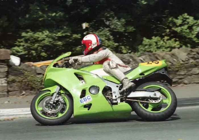 Framed Print : Norman Kneen (Kneenja Kawasaki) 1996 Senior Manx Grand Prix