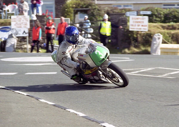Norman Kneen (Yamaha) 2003 Lightweight Manx Grand Prix