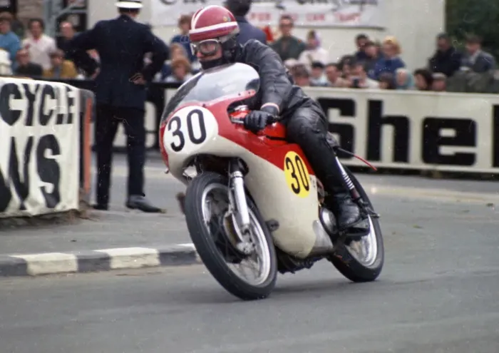 Framed Print : Norman Tierney (Norton) 1968 Senior Manx Grand Prix Framed Print : Norman Tierney (Norton) 1968 Senior Manx Grand Prix