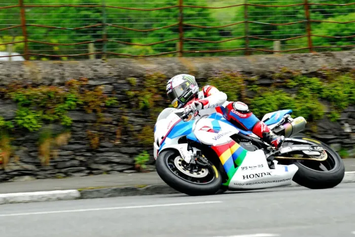 Framed Print : ohn McGuinness (Padgett Honda) 2014 Supersport TT