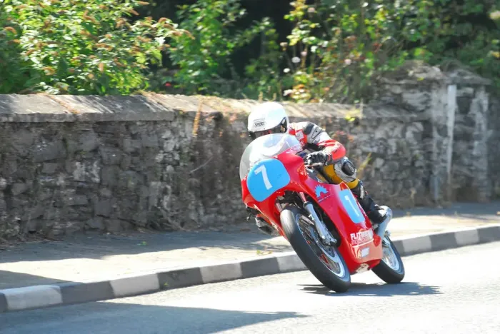 Framed Print : Olie Linsdell (Honda) 2015 350 Classic TT Framed Print : Olie Linsdell (Honda) 2015 350 Classic TT