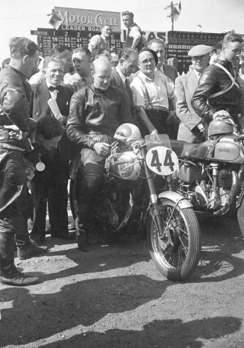 Framed Print : Owen Greenwood (BSA) 1953 Junior Clubman TT Framed Print : Owen Greenwood (BSA) 1953 Junior Clubman TT
