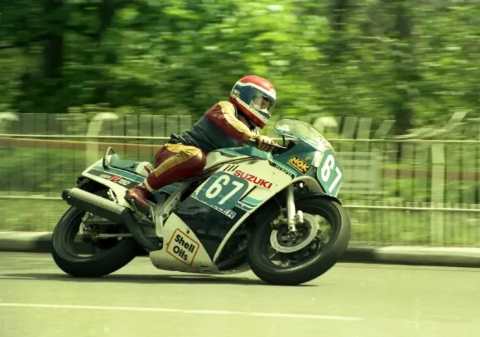 Framed Print : Paddy Martin (Suzuki) 1986 Production B TT Framed Print : Paddy Martin (Suzuki) 1986 Production B TT