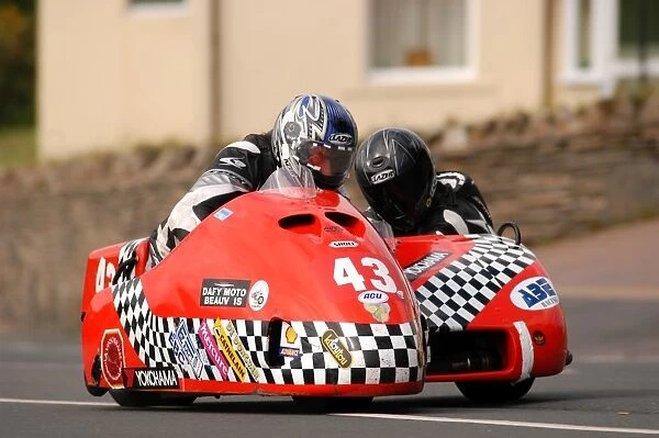 Pascal Hachet & Rene Geffray (Windle Yamaha) 2004 Sidecar TT