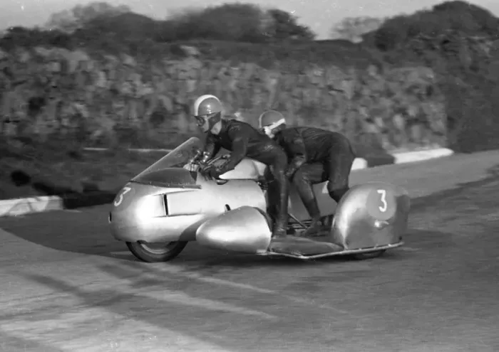Framed Print : Pat Millard & H G Winter (Norton) 1958 Sidecar TT Framed Print : Pat Millard & H G Winter (Norton) 1958 Sidecar TT