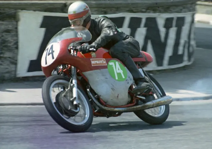 Framed Print : Pat Walsh (MV) 1969 Lightweight TT Framed Print : Pat Walsh (MV) 1969 Lightweight TT