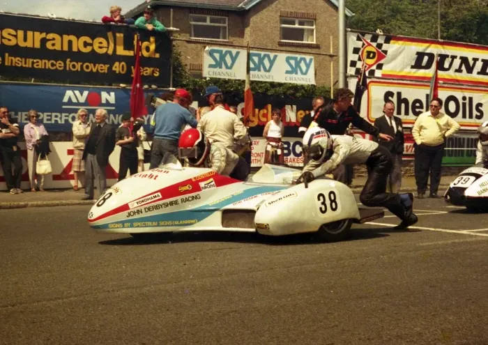 Framed Print : Patrick Kelly & Liam Kelly (Yamaha) 1987 Sidecar TT Framed Print : Patrick Kelly & Liam Kelly (Yamaha) 1987 Sidecar TT