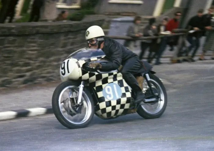 Framed Print : Patsy McGarrity (Norton) 1965 Junior TT Framed Print : Patsy McGarrity (Norton) 1965 Junior TT