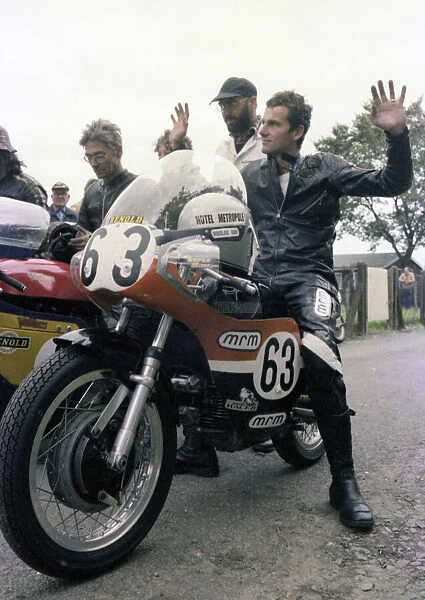 Paul Barrett (Harley Davidson) 1983 Junior Classic Manx Grand Prix