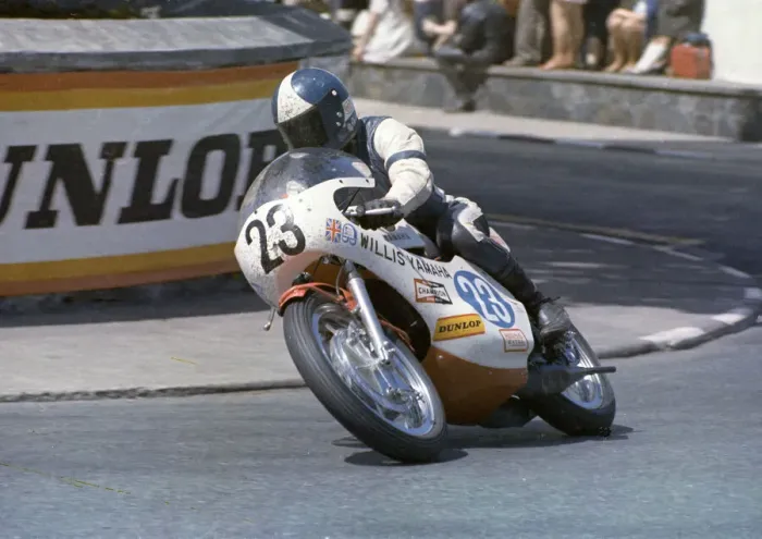 Framed Print : Paul Cott (Yamaha) 1973 Junior TT Framed Print : Paul Cott (Yamaha) 1973 Junior TT