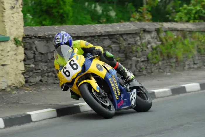 Framed Print : Paul Duckett (Honda) 2013 Superbike TT Framed Print : Paul Duckett (Honda) 2013 Superbike TT