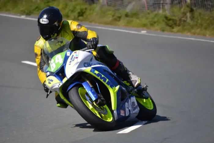 Framed Print : Paul Duckett (Kawasaki) 2015 Lightweight TT Framed Print : Paul Duckett (Kawasaki) 2015 Lightweight TT