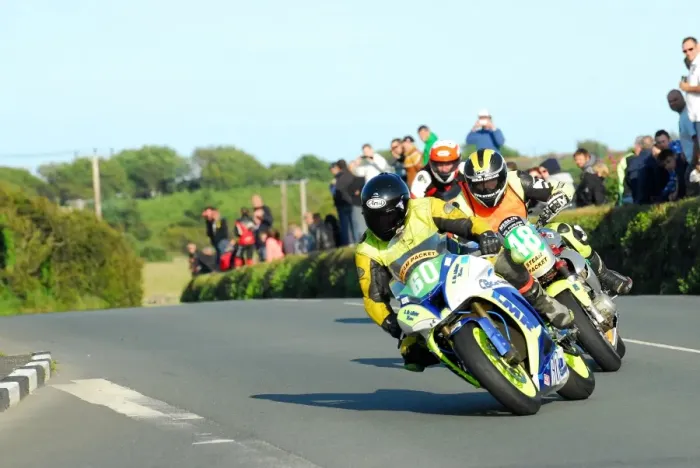 Framed Print : Paul Duckett (Kawasaki) 2015 Southern 100 Framed Print : Paul Duckett (Kawasaki) 2015 Southern 100