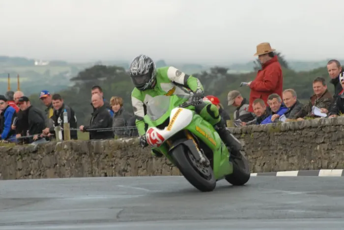 Framed Print : Paul Duckett (Wilson & Collins) 2007 Southern 100 Framed Print : Paul Duckett (Wilson & Collins) 2007 Southern 100