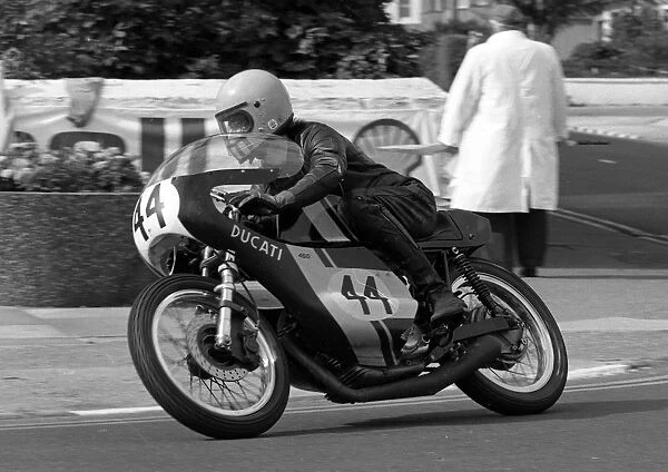 Paul Franklin (Ducati) 1977 Senior Manx Grand Prix