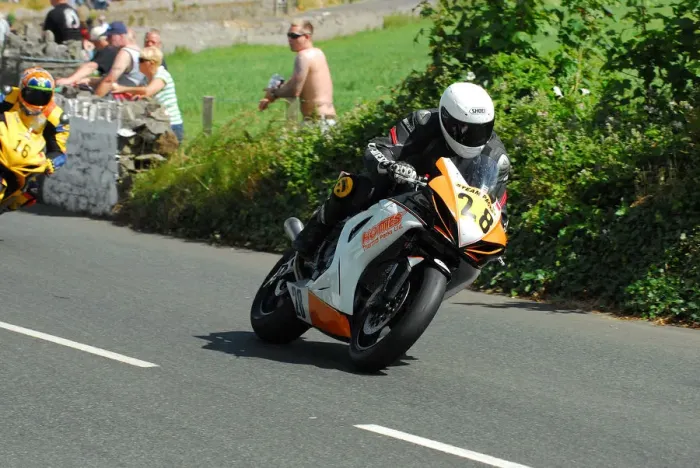 Framed Print : Paul Gartland (Suzuki) 2014 Southern 100 Framed Print : Paul Gartland (Suzuki) 2014 Southern 100