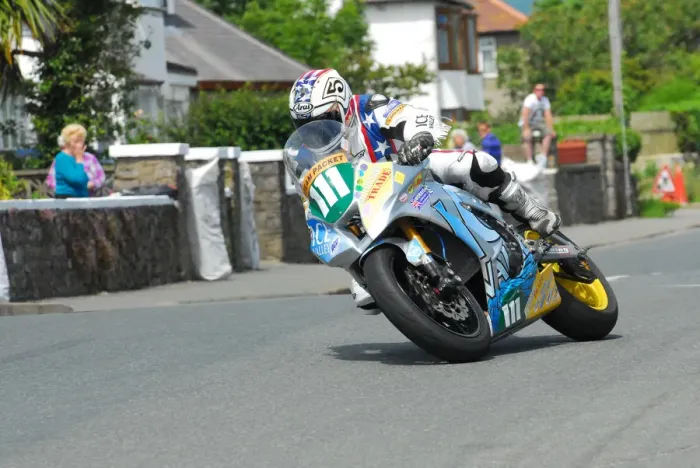 Framed Print : Paul Shoesmith (Kawasaki) 2012 Southern 100 Framed Print : Paul Shoesmith (Kawasaki) 2012 Southern 100