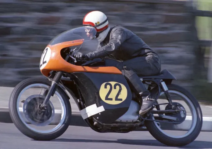 Framed Print : Paul Ward (BSA) 1967 Senior Manx Grand Prix Framed Print : Paul Ward (BSA) 1967 Senior Manx Grand Prix