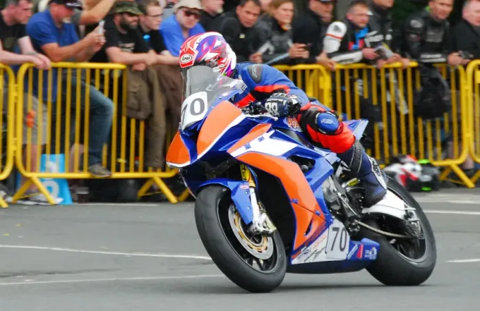 Framed Print : Paul Williams (BMW) 2018 Superbike TT